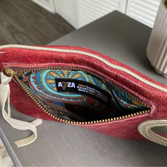 Arza Design Hands Free Bracelet Walket Clutch Red Leather - Picture 6 of 8